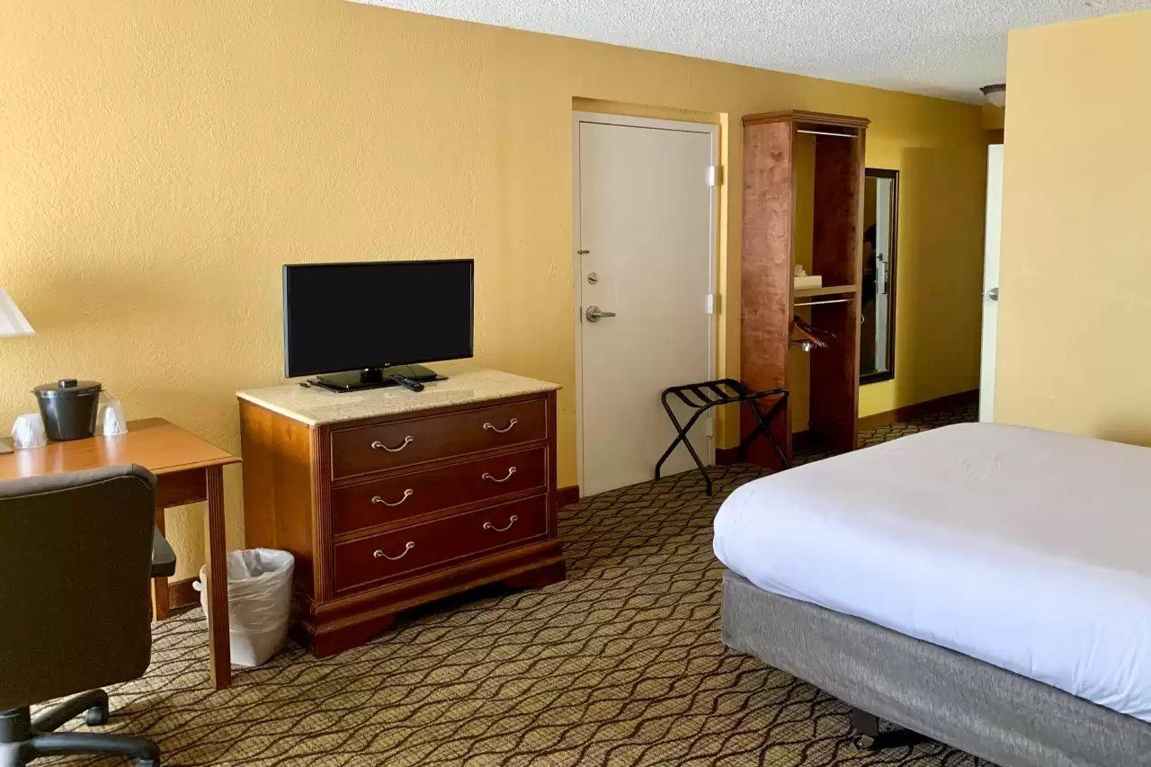 B&B Hotel Miami Airport Miami Springs Bagian luar foto